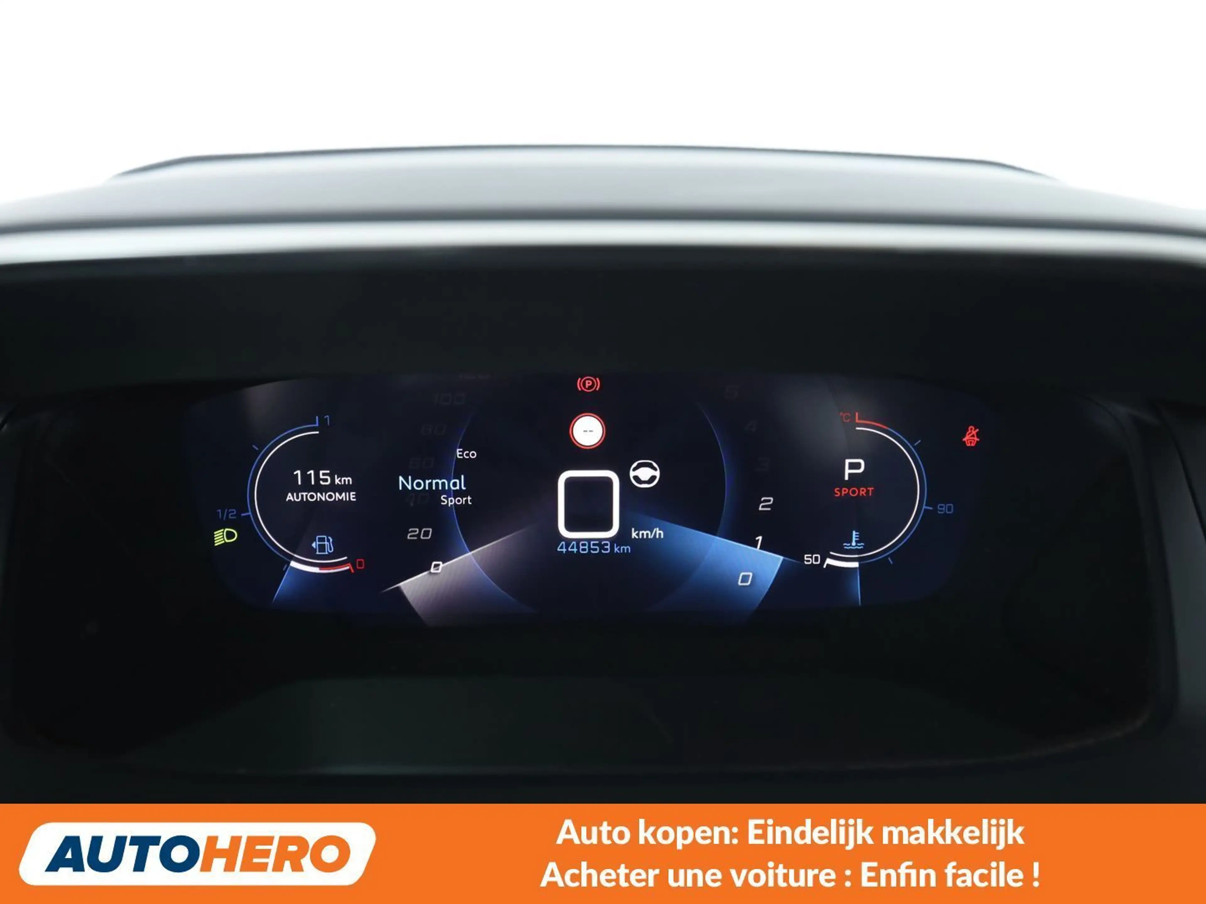 Peugeot 2008 1.2 PureTech Allure — photo 13