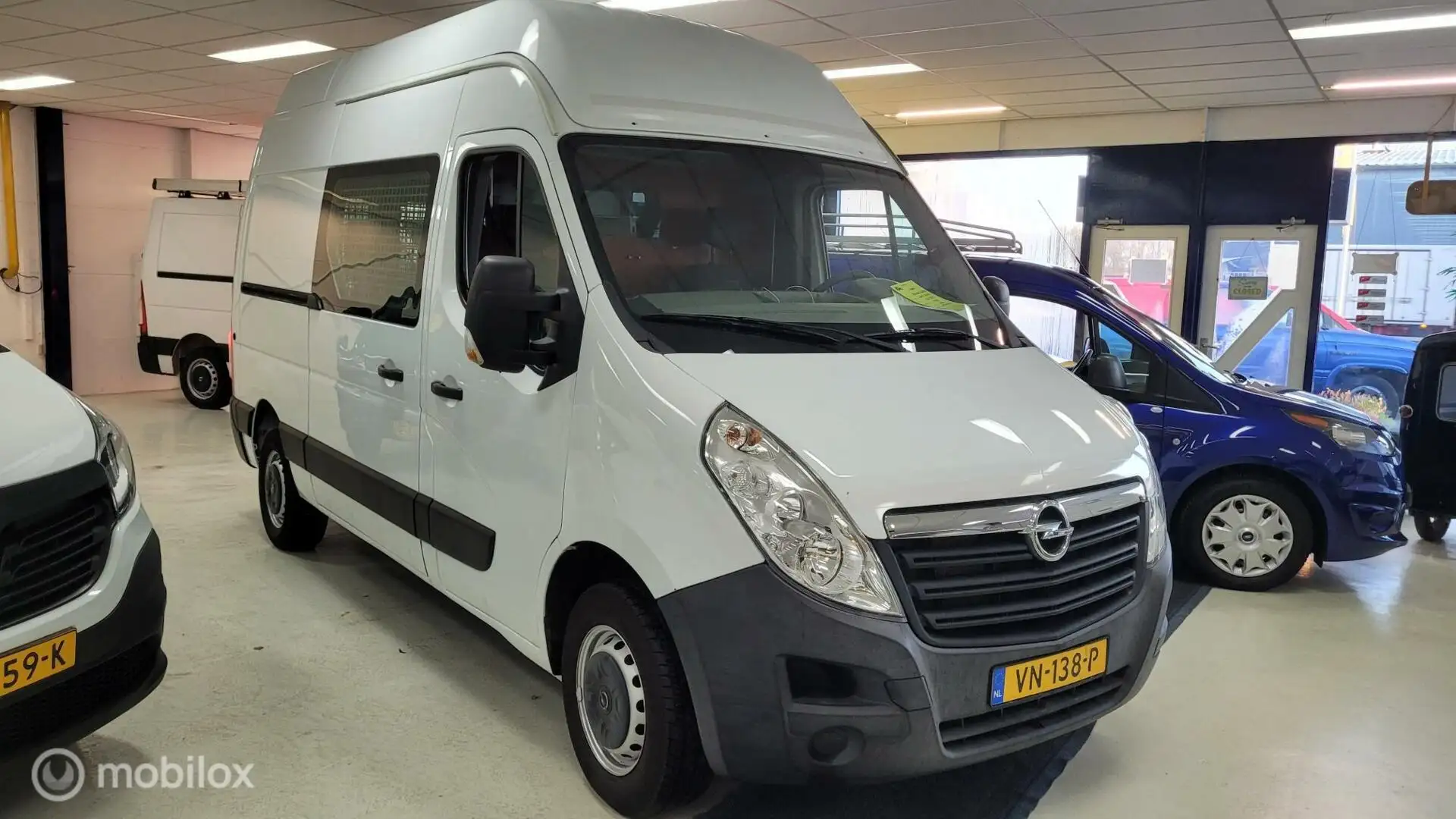 Opel Movano bestel 2.3 CDTI L2H3 Automaat Airco Wit - 1