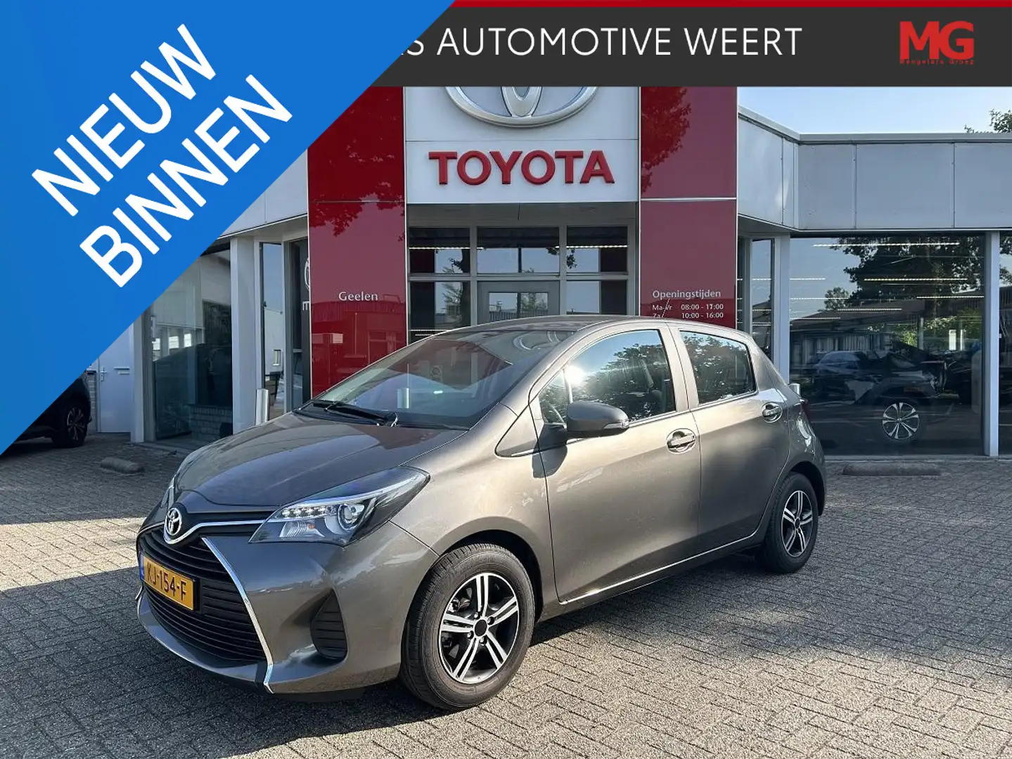 Toyota Yaris 1.0 VVT-i Trend Gris - 1