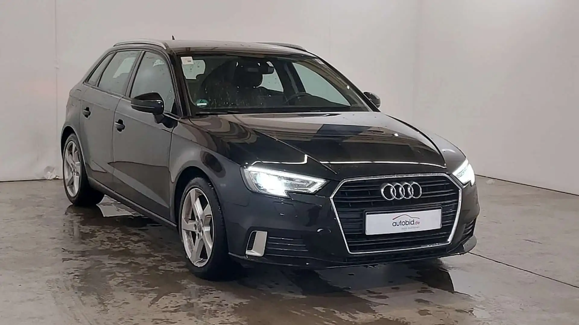 Audi A3 SB 1,6 TDI sport Noir - 2
