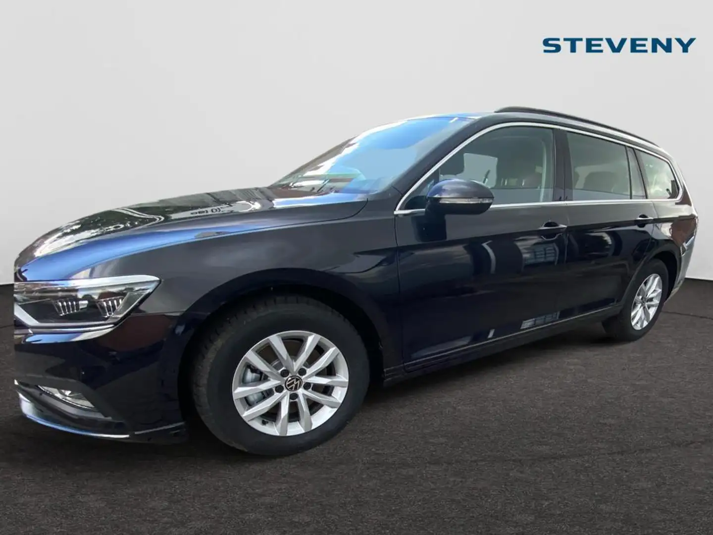 Volkswagen Passat Variant Passat Wagon Business 2.0 l TDI SCR 110 kW (150 PS Noir - 1