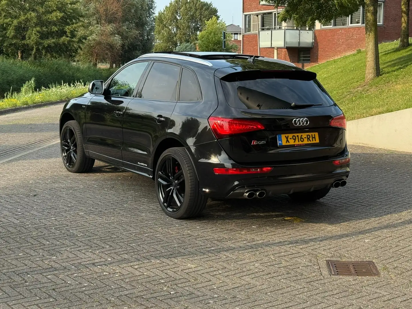 Audi SQ5 3.0 TFSI q. PL+ Zwart - 2