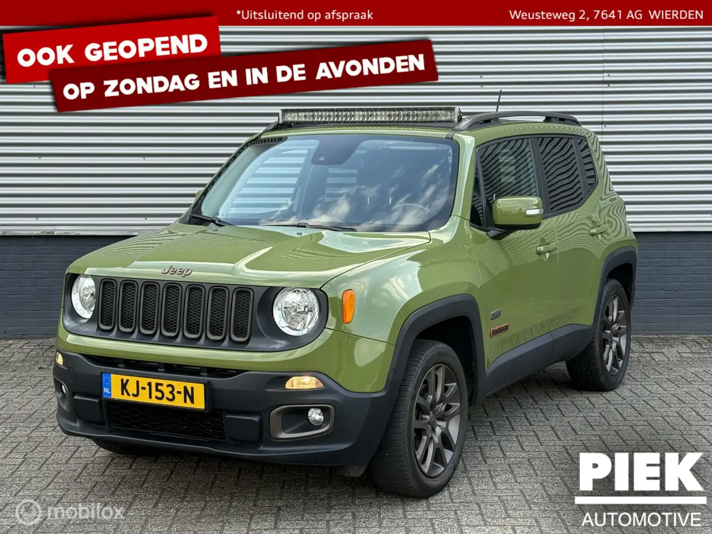 Jeep Renegade 1.4 MultiAir 75th Anniversary AWD SKY-OPEN Groen - 1