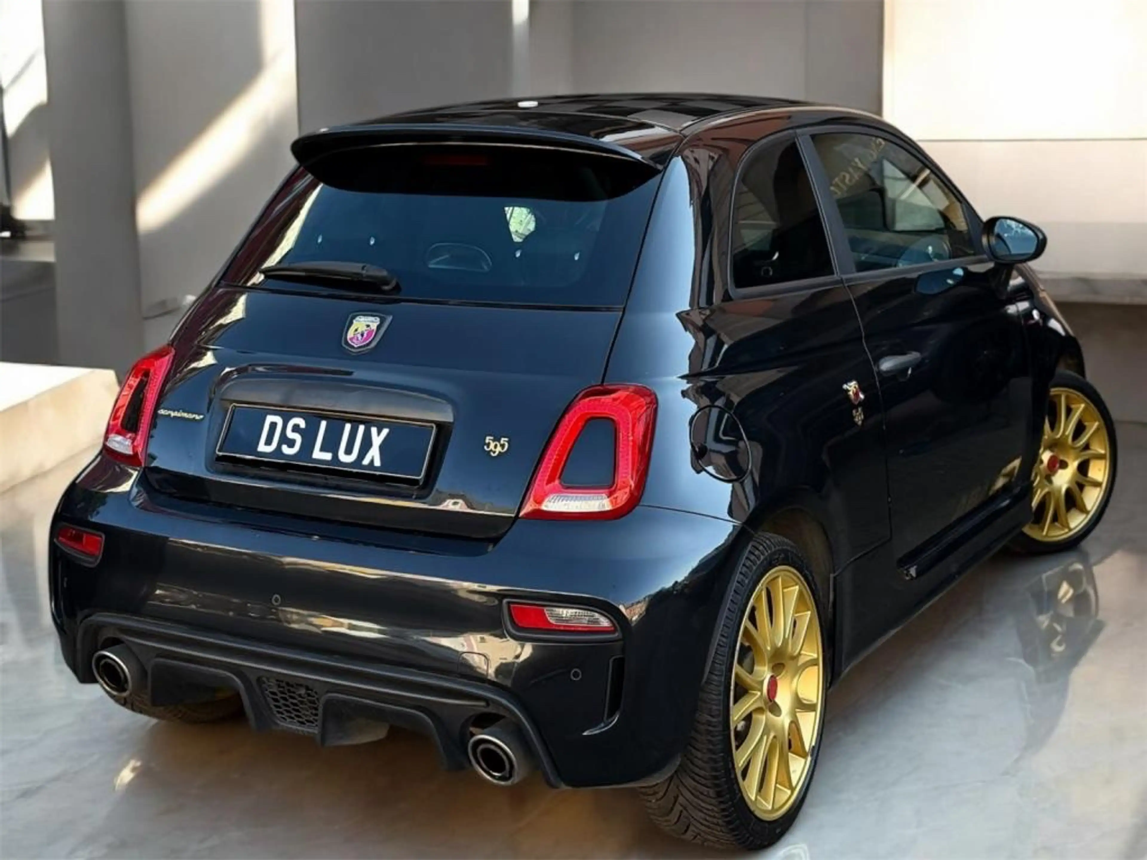 Abarth 595 SCORPIONEORO CARBON FACELIFT BEATS — photo 7