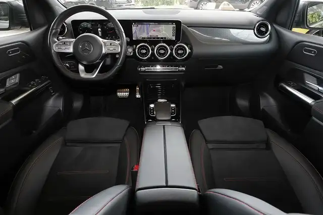 Mercedes-Benz B-Class view 5