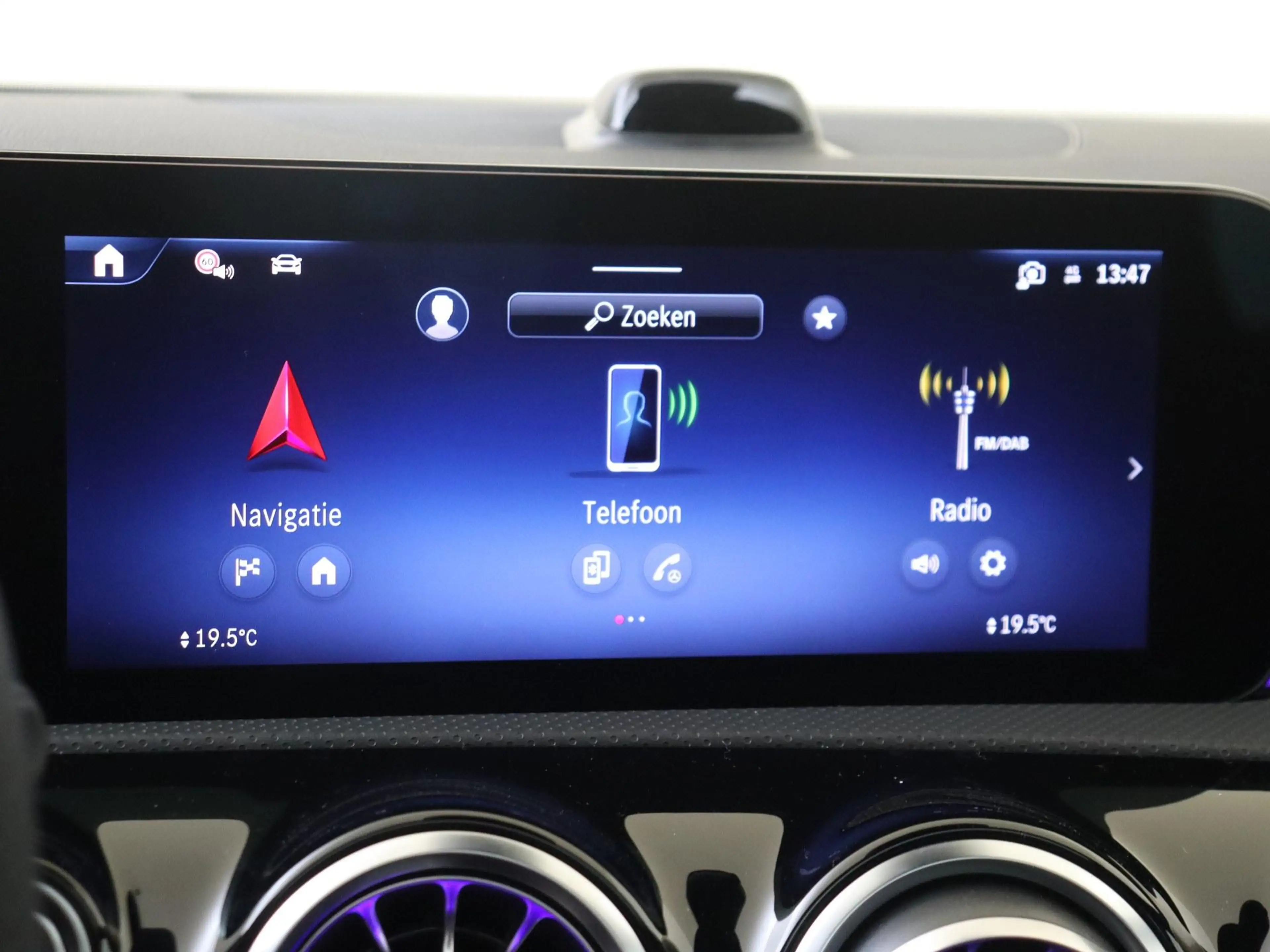Mercedes-Benz A 250 e Business Solution AMG Panoramadak - Carplay - St — photo 15