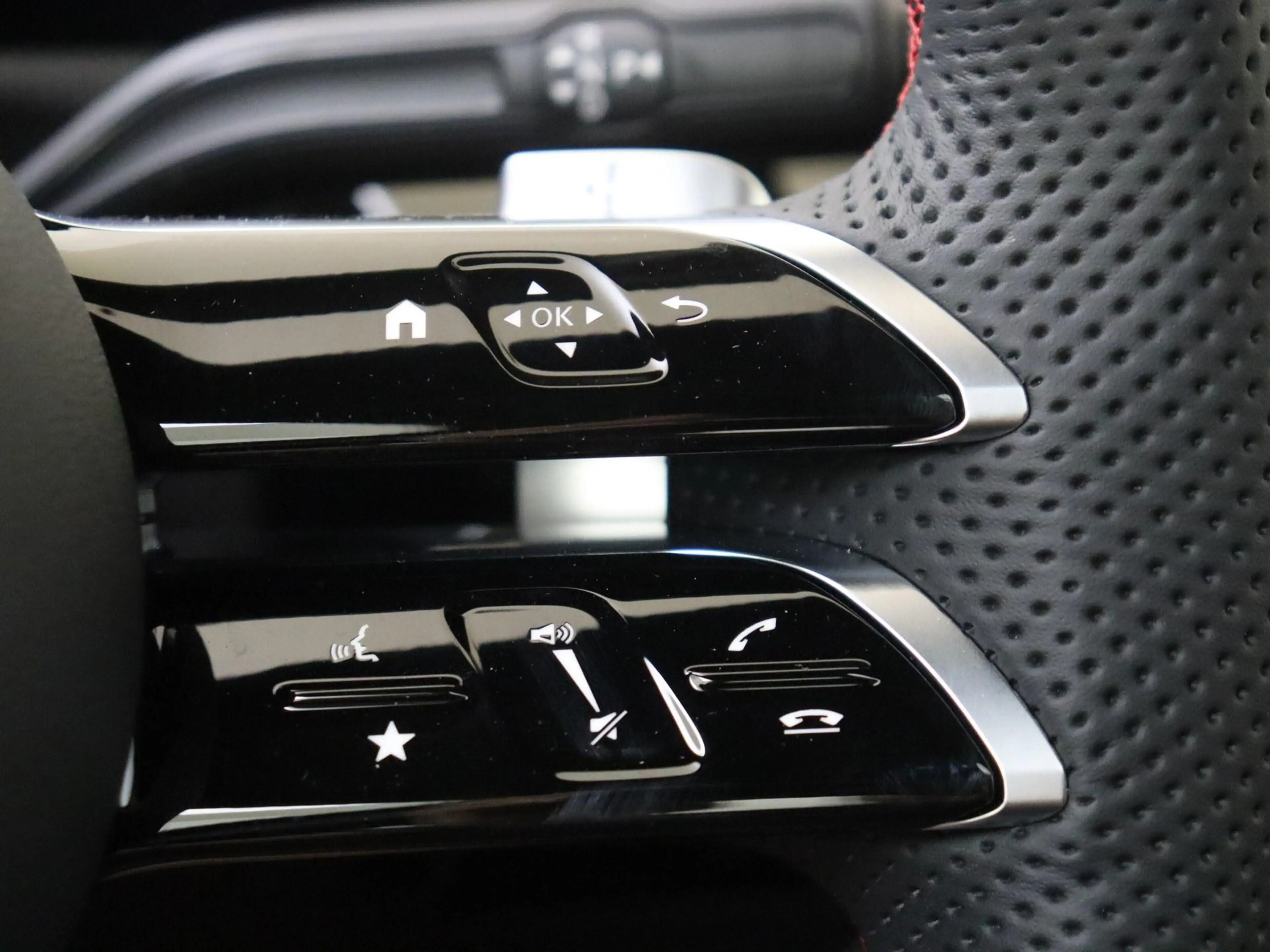Mercedes-Benz A 250 e Business Solution AMG Panoramadak - Carplay - St — photo 13