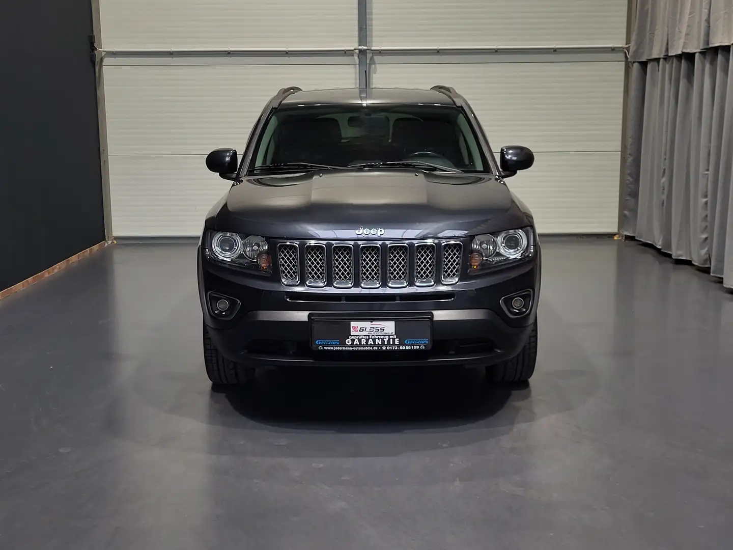 Jeep Compass 2.2CRD Limited 4x4 *Leder| Klima| AHK* Gris - 2