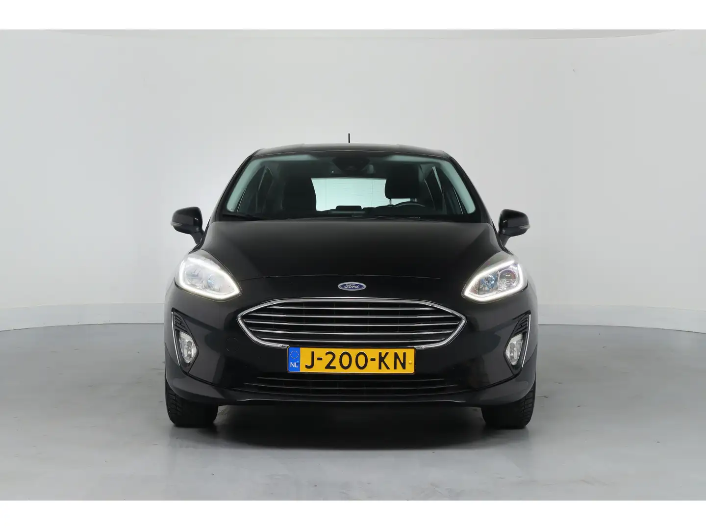 Ford Fiesta 1.0 EcoBoost Titanium | Trekhaak | LED | Navigatie Zwart - 2
