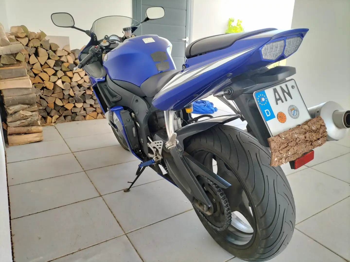 Yamaha YZF 600 Blue - 2