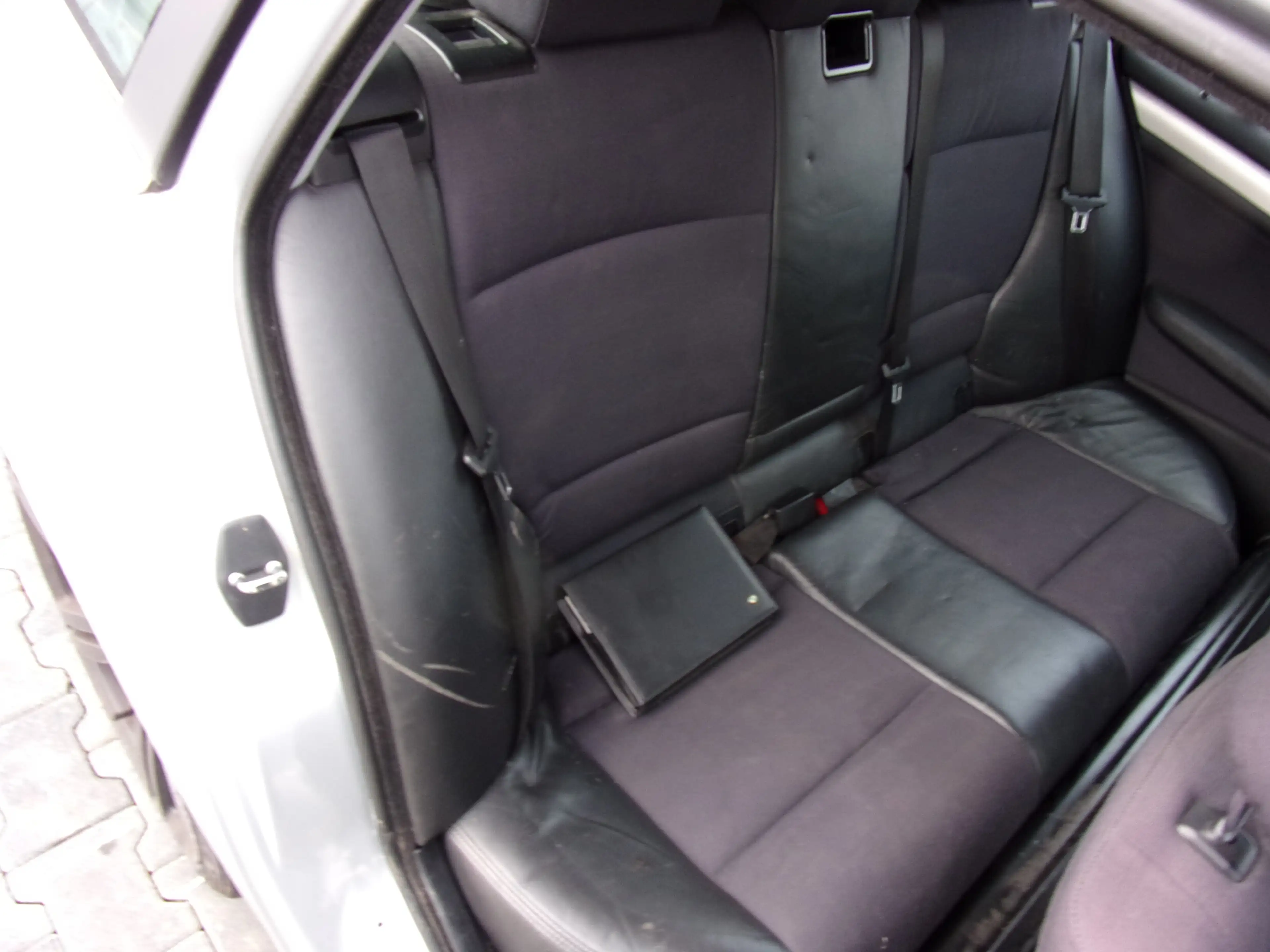 BMW 325 325xi touring — photo 14
