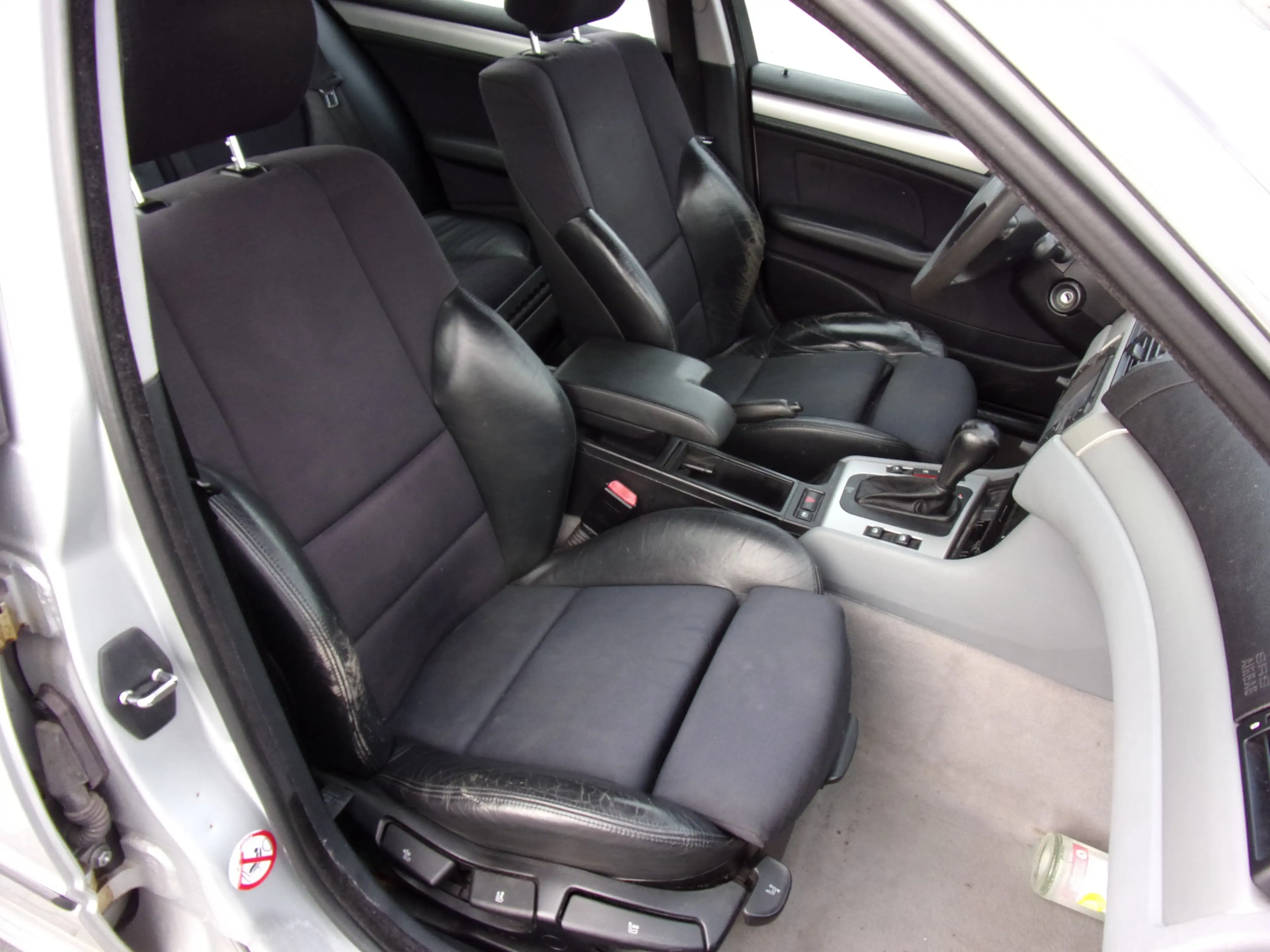 BMW 325 325xi touring — photo 15