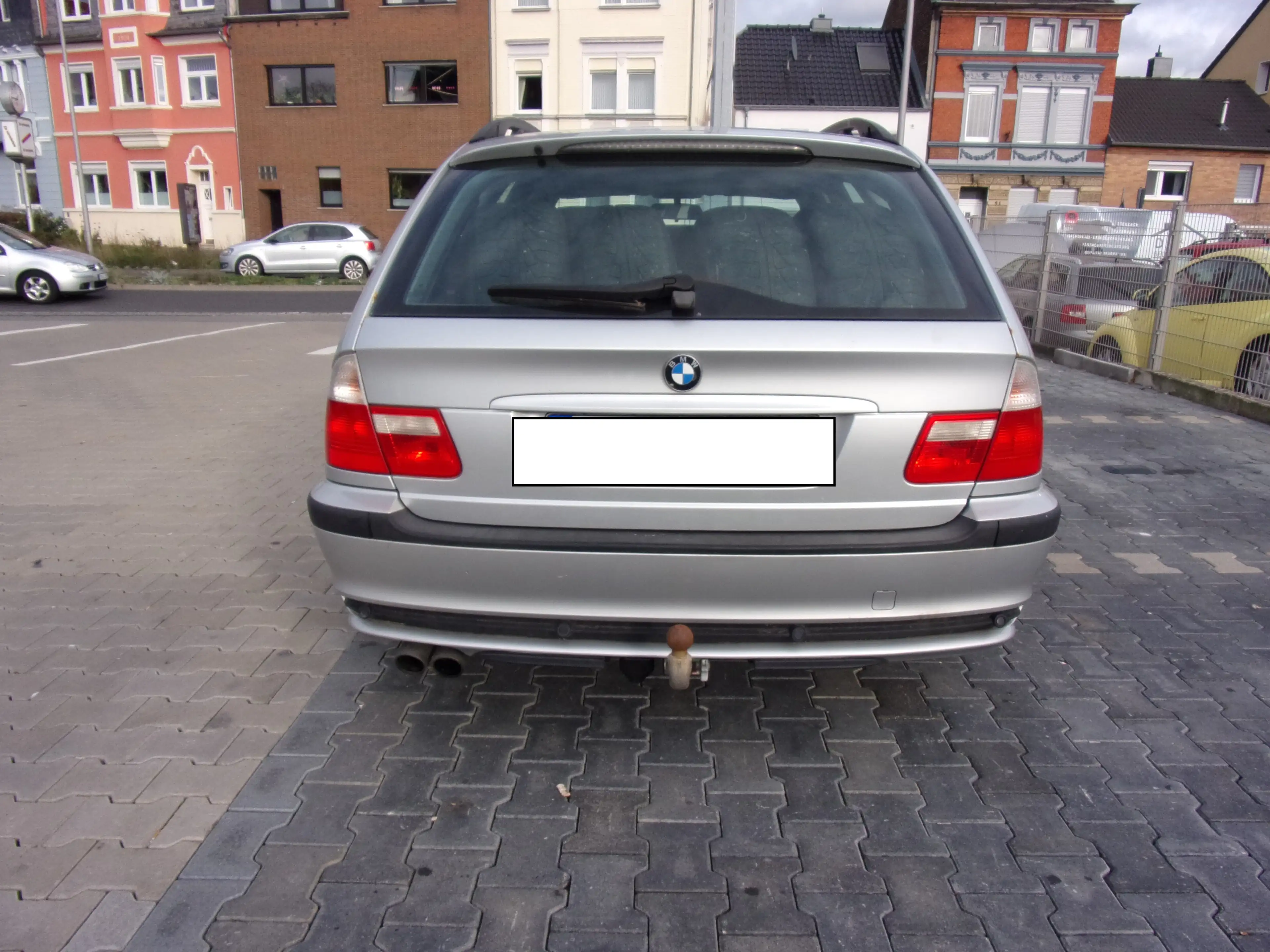 BMW 325 325xi touring — photo 5