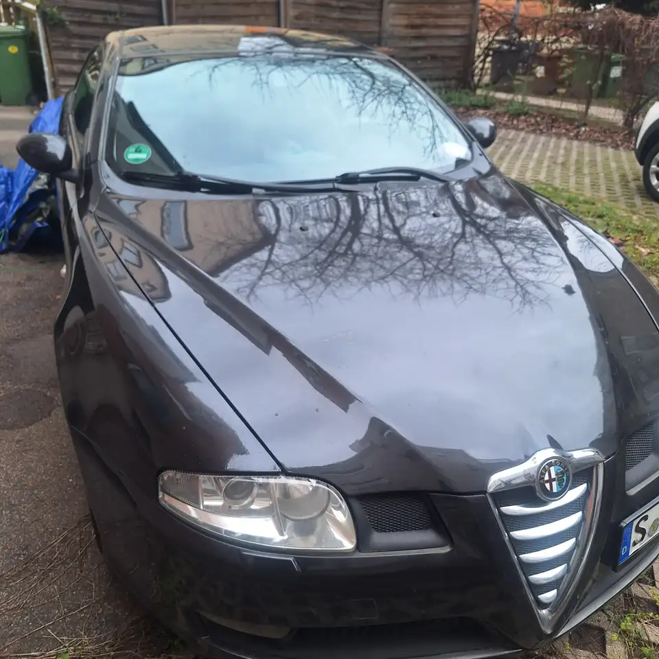 Alfa Romeo GT