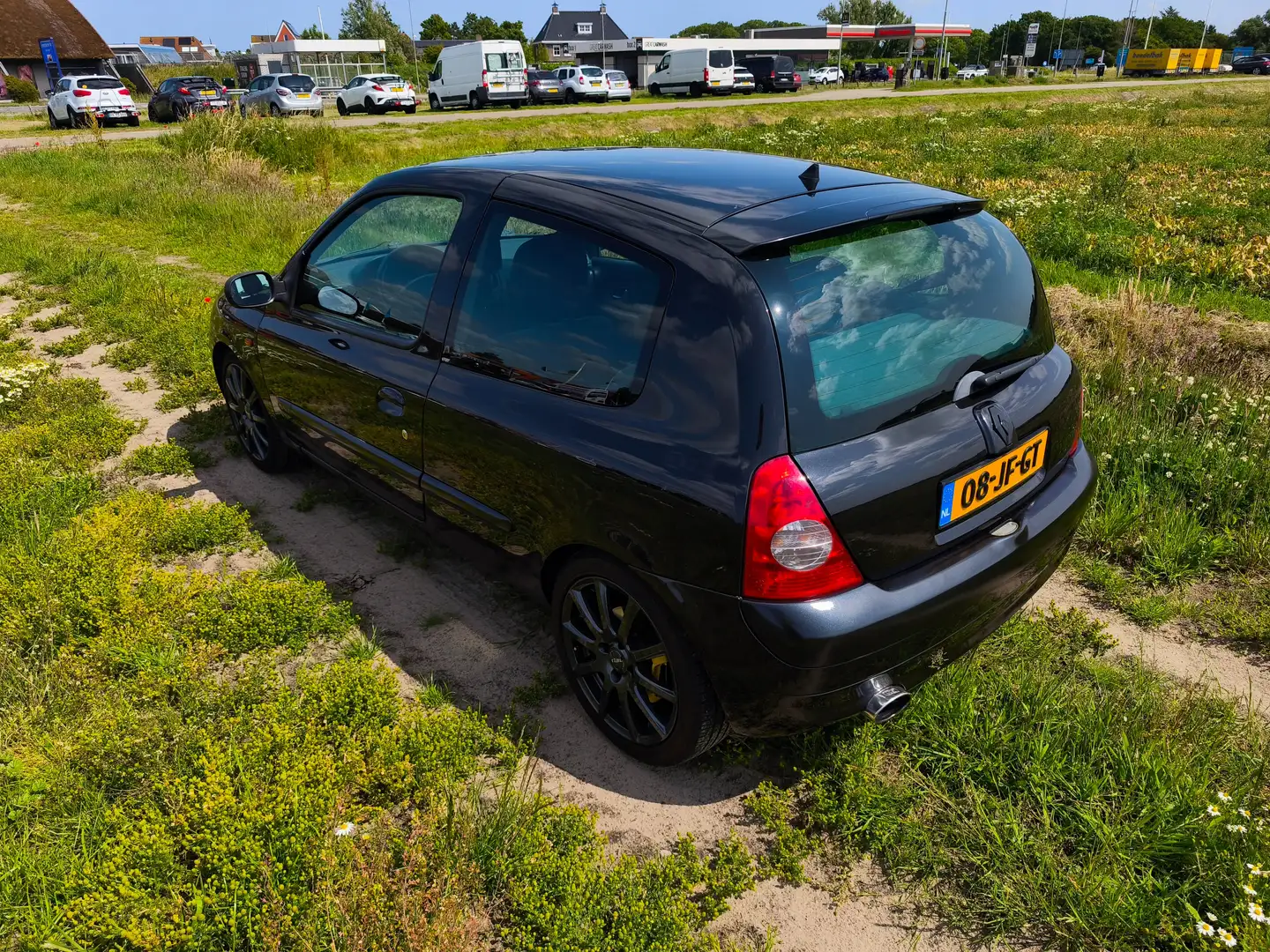 Renault Clio 1.6-16V Dynamique met werkende airco Zwart - 2