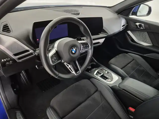 BMW 1 Series view 7