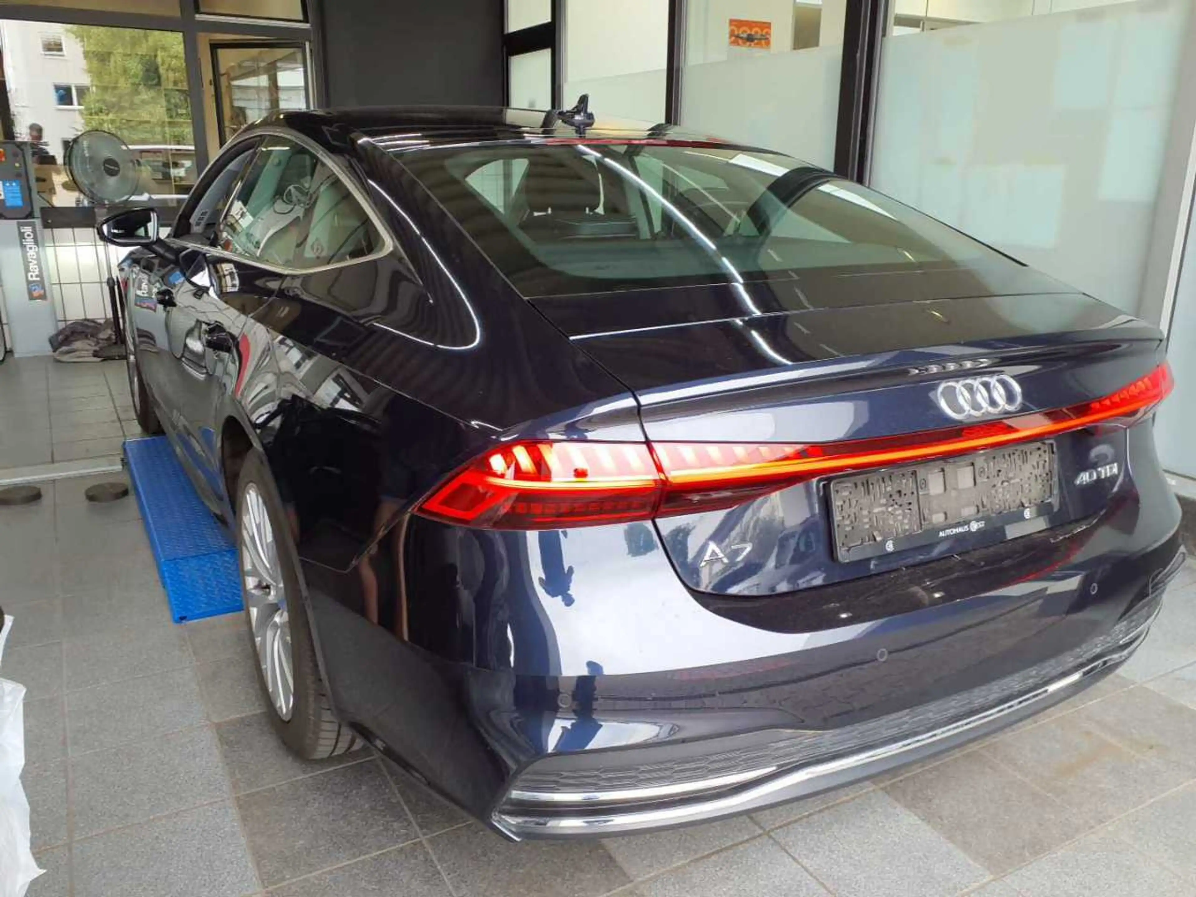 Audi A7 40 TDI S line Ext., HUD, Assist, Pa — photo 3