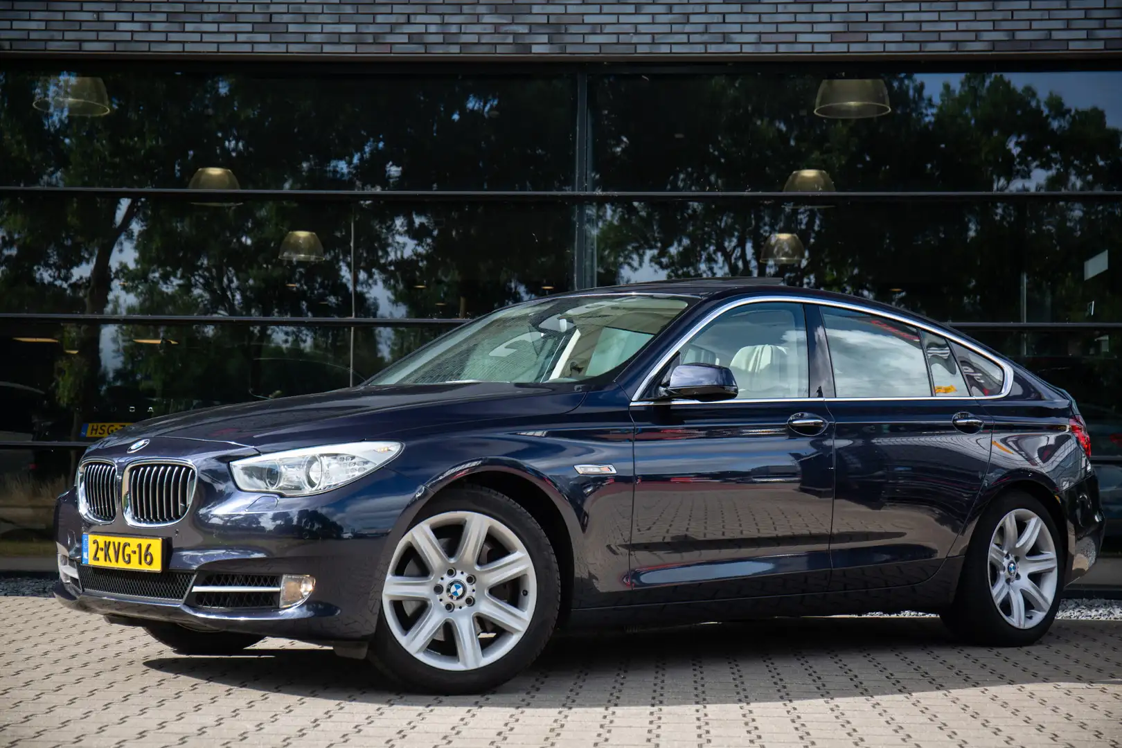 BMW 530 5-serie Gran Turismo 530d , Pano, Comfortstoelen, Blauw - 2