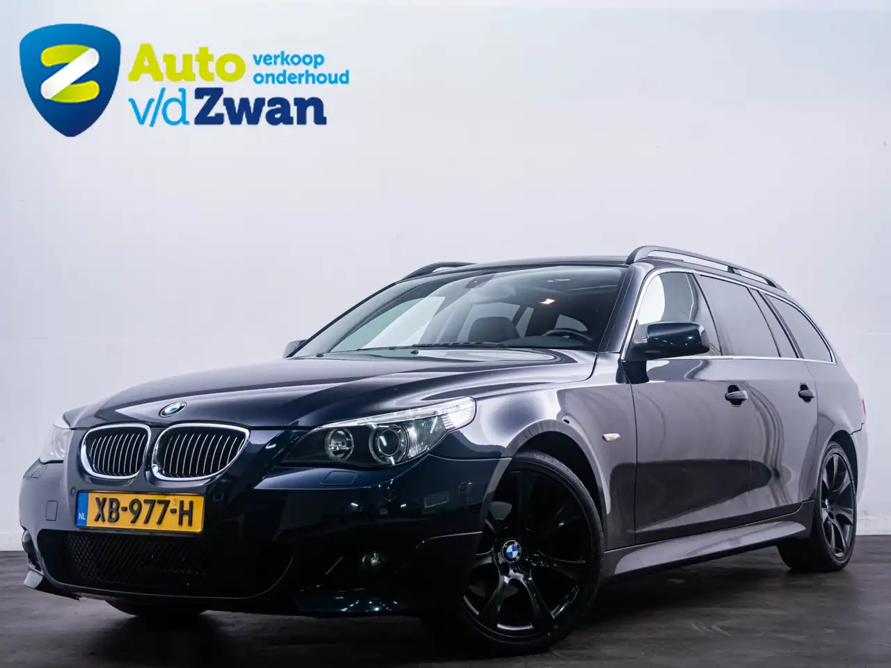 BMW 523