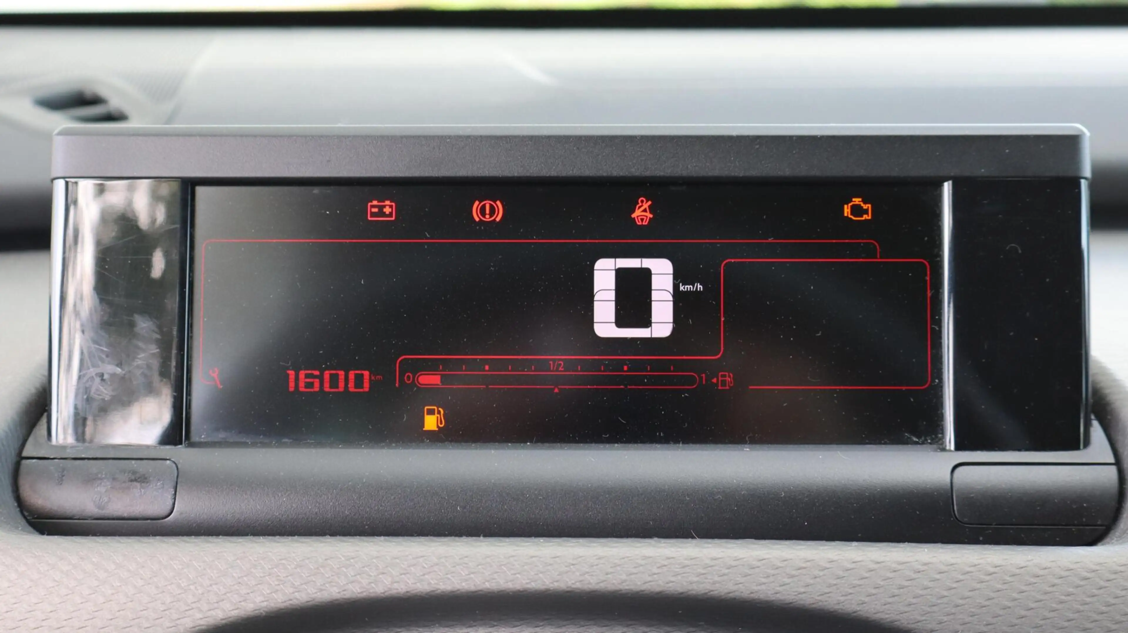 Citroen C4 Cactus 1.2 PureTech Business — photo 14