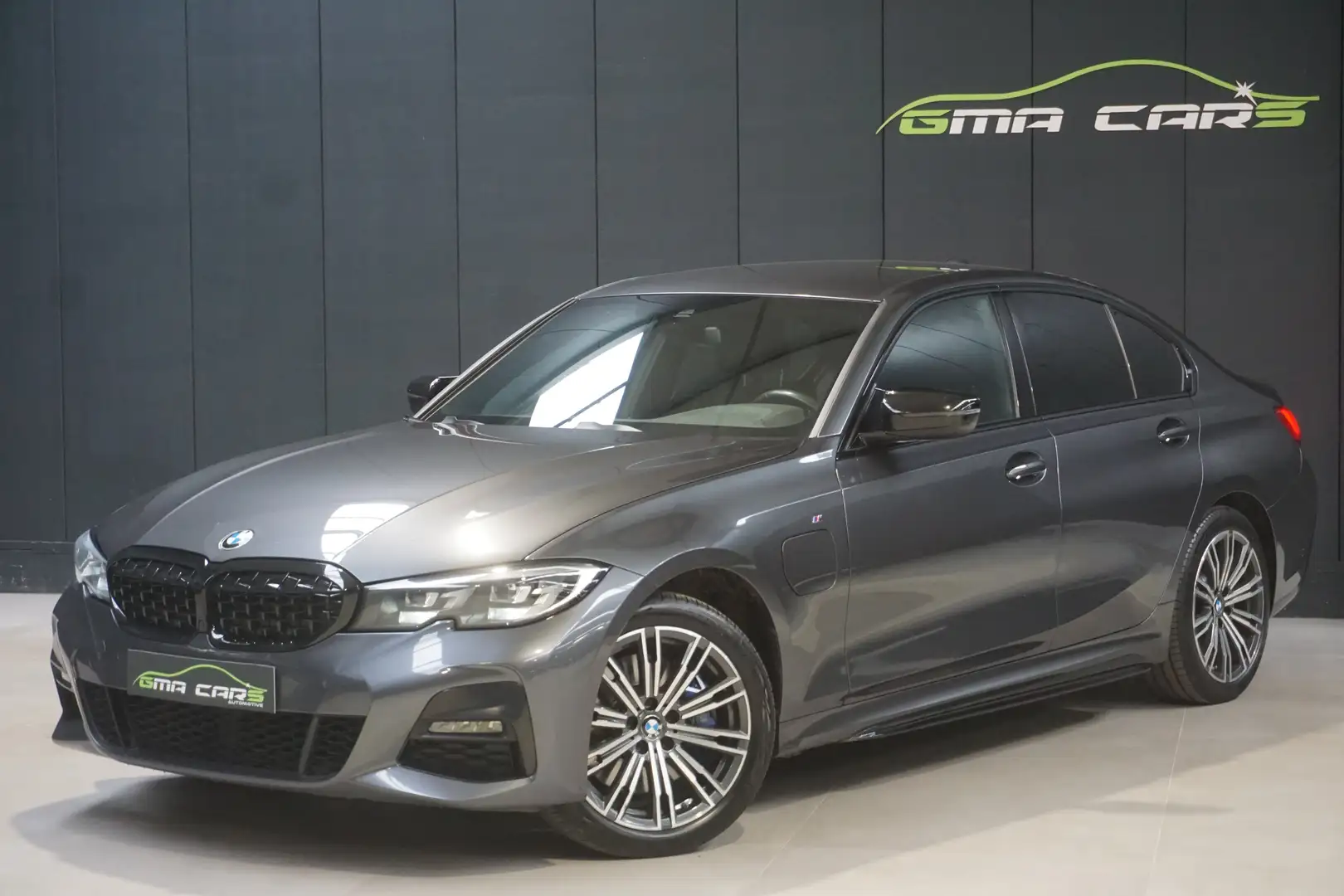 BMW 330 e Aut. M Sport Automaat-Nav-H.Leder-Cam-Garantie Gris - 1