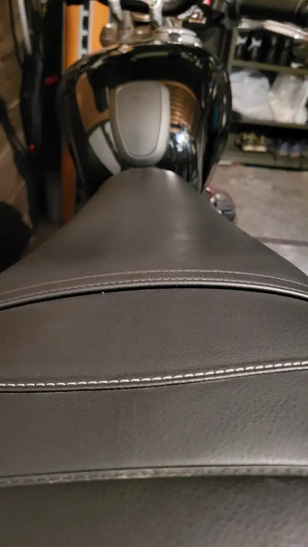 Triumph Speed Twin 1200 Noir - 1