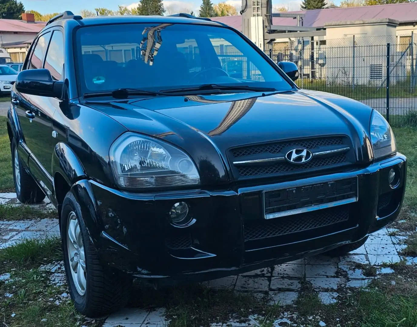 Hyundai TUCSON 2.0 GLS **TÜV** Schwarz - 2