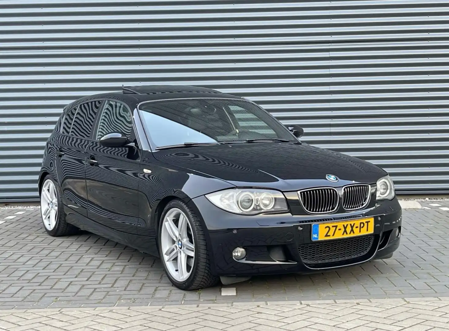 BMW 130 i Cup Fekete - 1