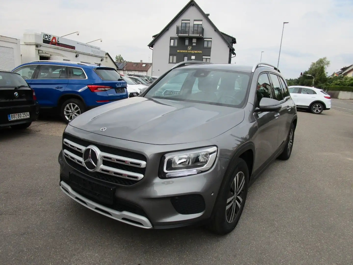 Mercedes-Benz GLB 180 d *NAVI*Sportsitze*el.Heckklappe*MBUX Grau - 1