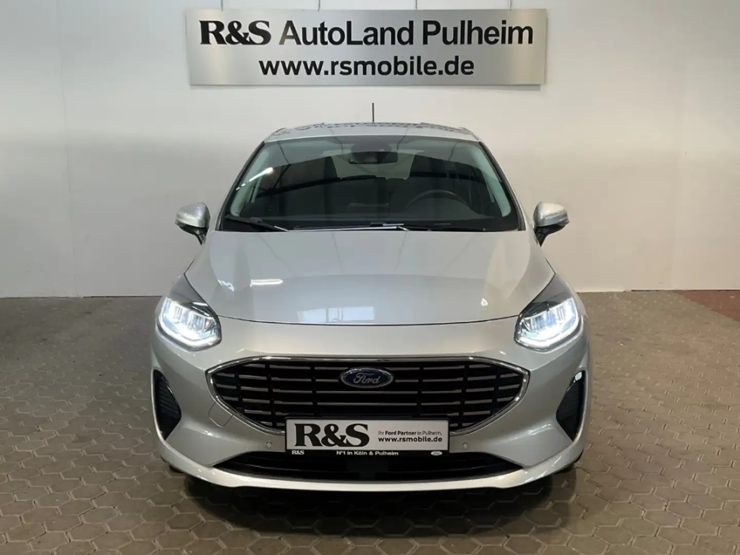 Ford Fiesta Titanium X RÜCKF. Winter-P. PDC. NAVI. Allwetterre Silber - 2