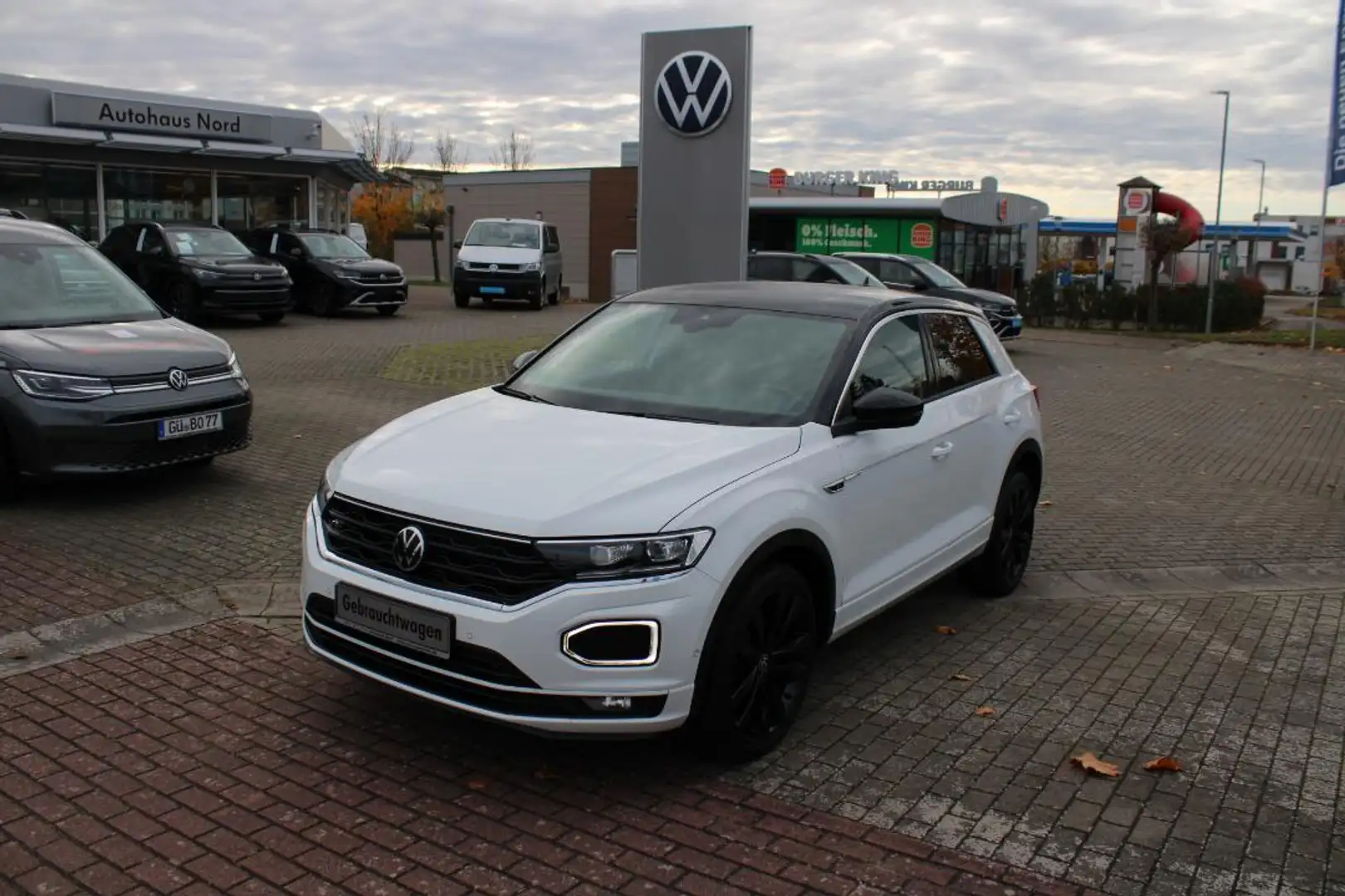 Volkswagen T-Roc Sport 2.0 TDI R-line 4Motion DSG RFK Blanc - 1
