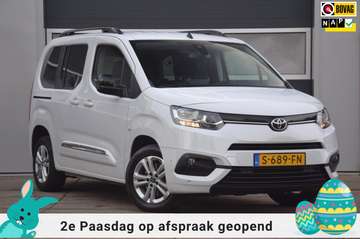 Verso 1.2 Turbo Active Automaat/Camera/Navigatie