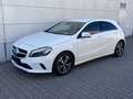 Mercedes-Benz A 180 DCT  Leder Nav Shz Tmat LED RKam Weiß - thumbnail 2