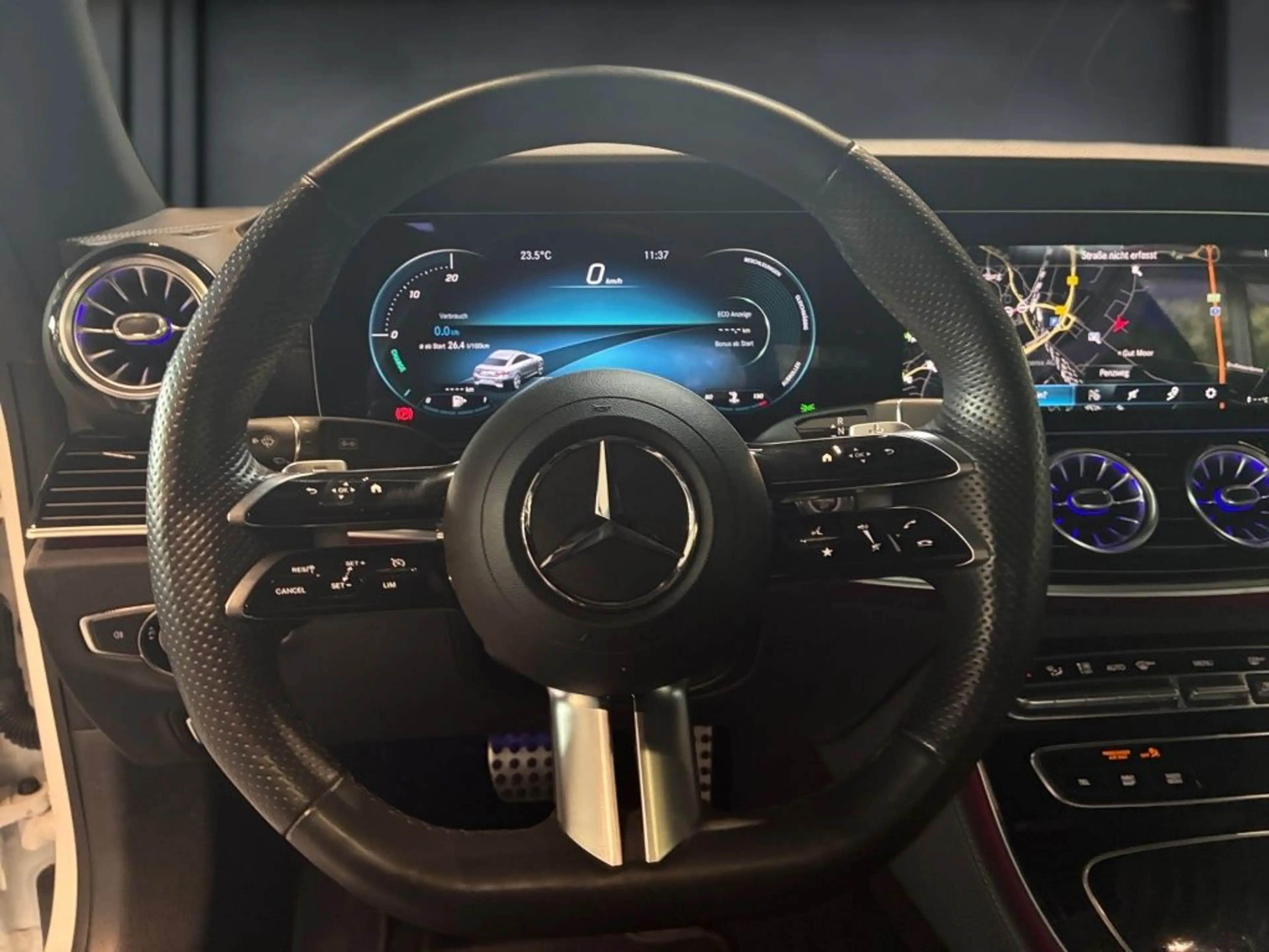 Mercedes-Benz E 400 d 4M Coupé AMG+NIGHT+PANO+KAMERA+TEMPOMAT — photo 7