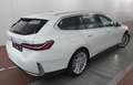 BMW 530 e Touring*19´´AHK.ACC,ad.LED,RFK,Dr.Ass+,1Hd. Weiß - thumbnail 3