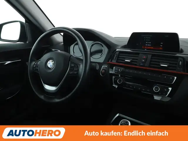 BMW 2 Series view 13