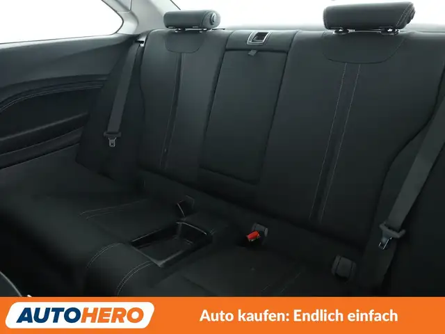 BMW 2 Series view 14