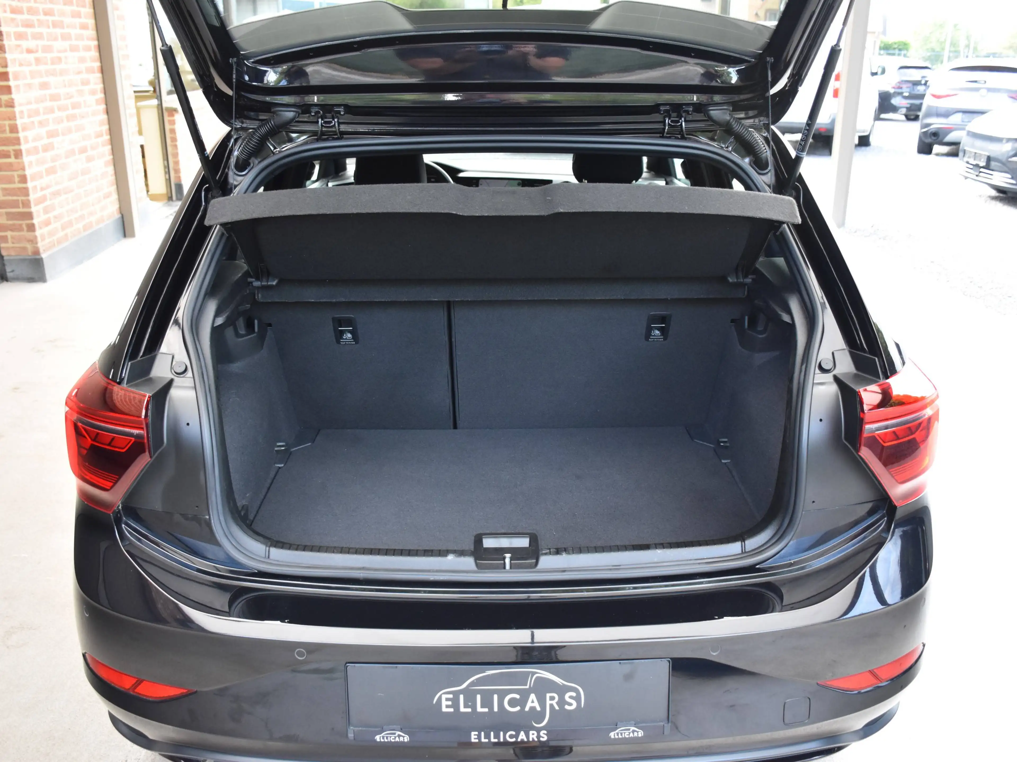 Volkswagen Polo GTI 2.0 TSI / DSG / CARPLAY / ACC / DAB / LED / BLIS / VERWARMDE ZETELS — photo 12