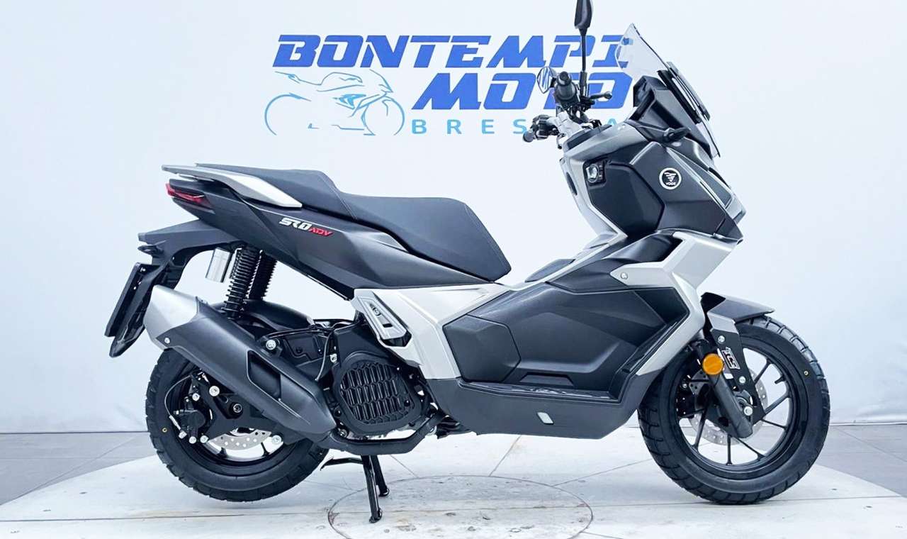 Voge Others Sfida SR1 125 SFIDA SR1 ADV  200 CC - E5+ - PRONTA