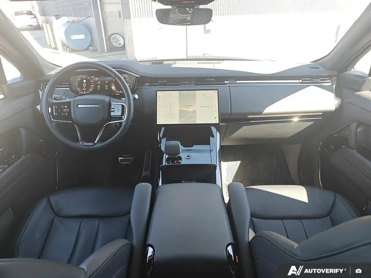 Land Rover Range Rover Sport снимка Land Rover Range Rover Sport