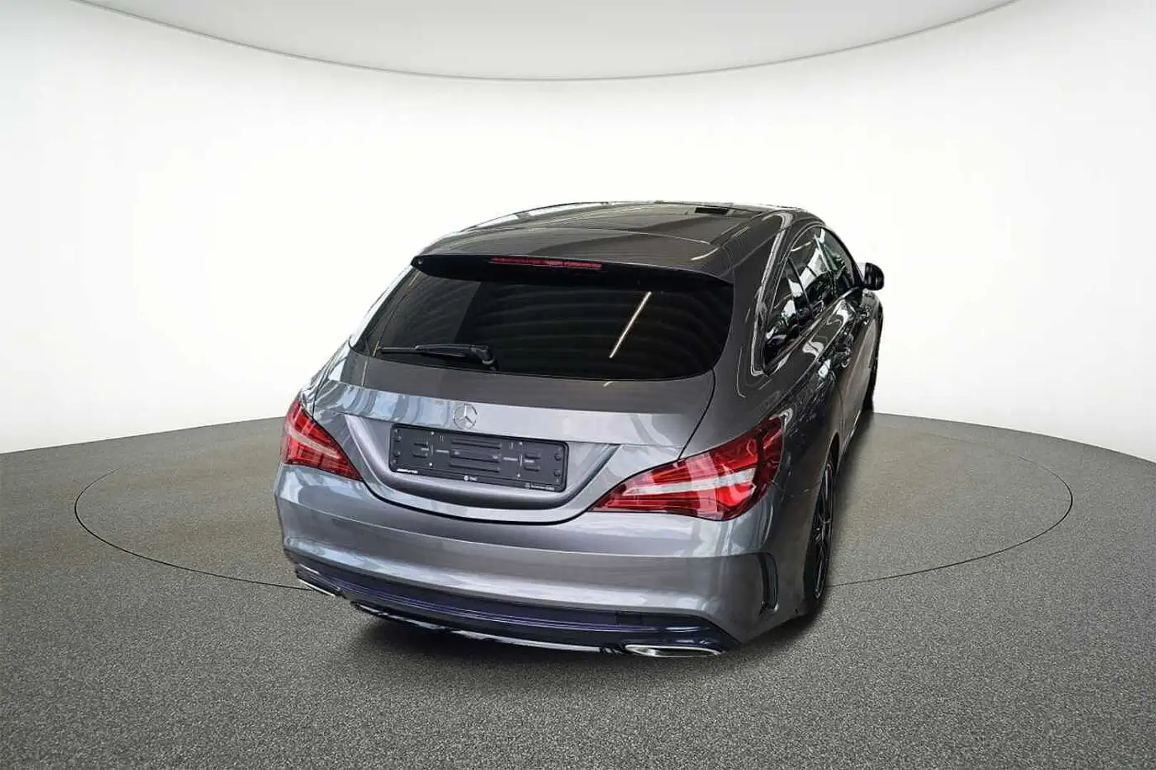 Mercedes-Benz CLA 200 Shooting Brake Gris - 2
