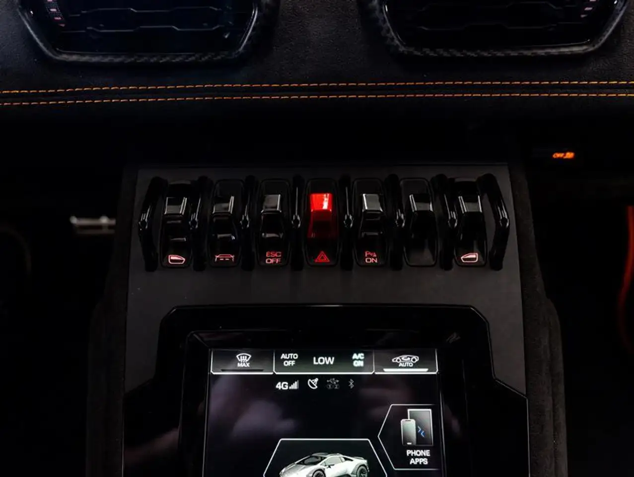 Lamborghini Huracán снимка Lamborghini Huracán