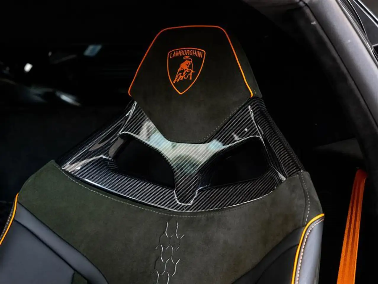 Lamborghini Huracán снимка Lamborghini Huracán