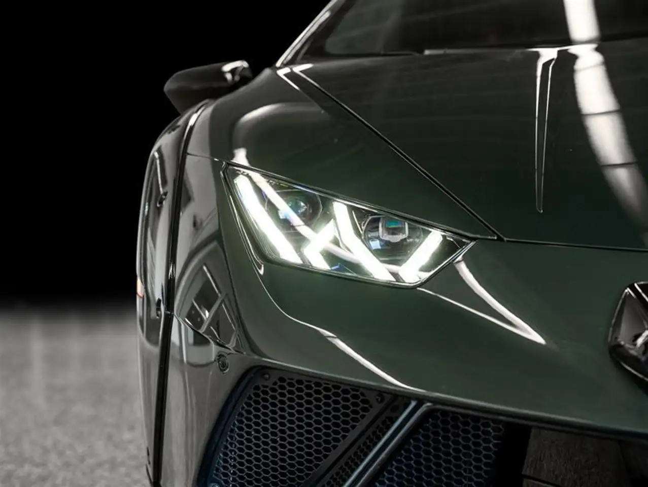 Lamborghini Huracán снимка Lamborghini Huracán