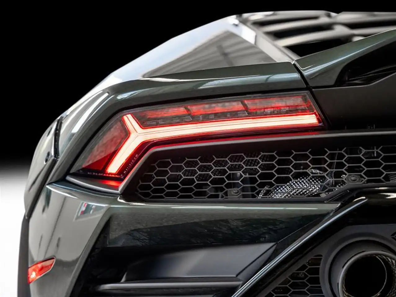 Lamborghini Huracán снимка Lamborghini Huracán