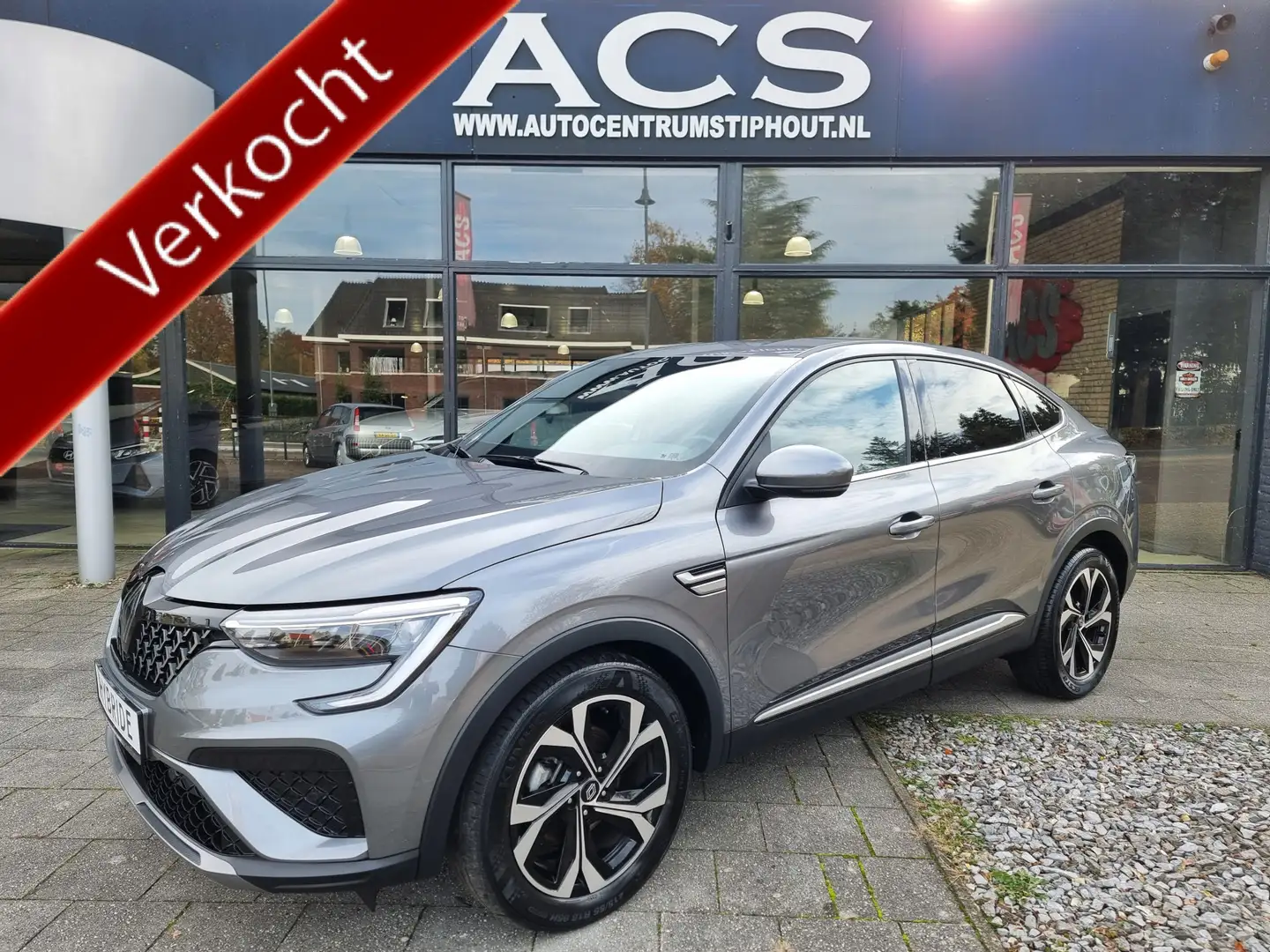 Renault Arkana 1.6 E-Tech full hybrid 145 techno | 2024 | Camera Grau - 1