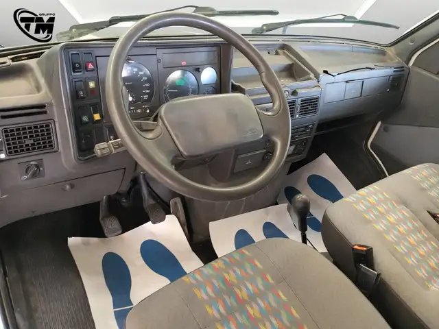 Iveco Daily view 6