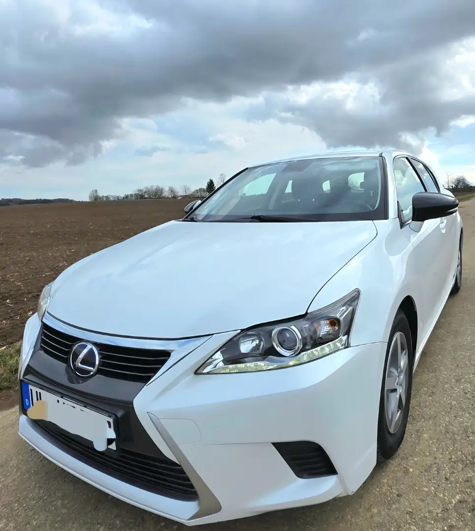 Lexus CT 200h CT 200h Weiß - 2