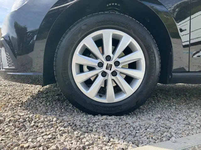SEAT Ibiza view 13