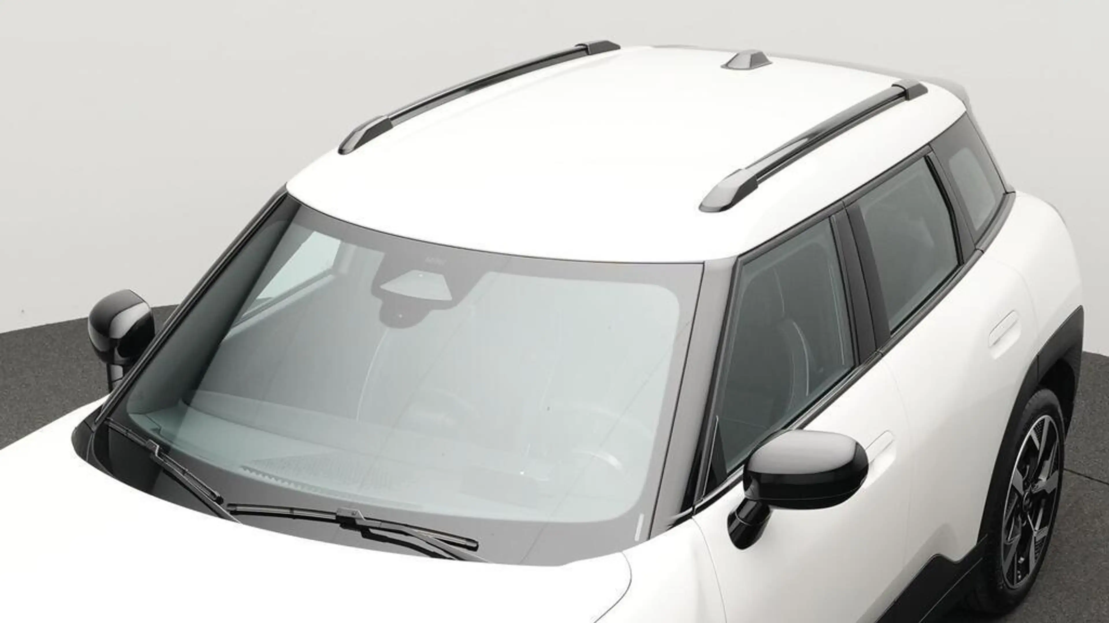 MINI Aceman Classic Trim — photo 22